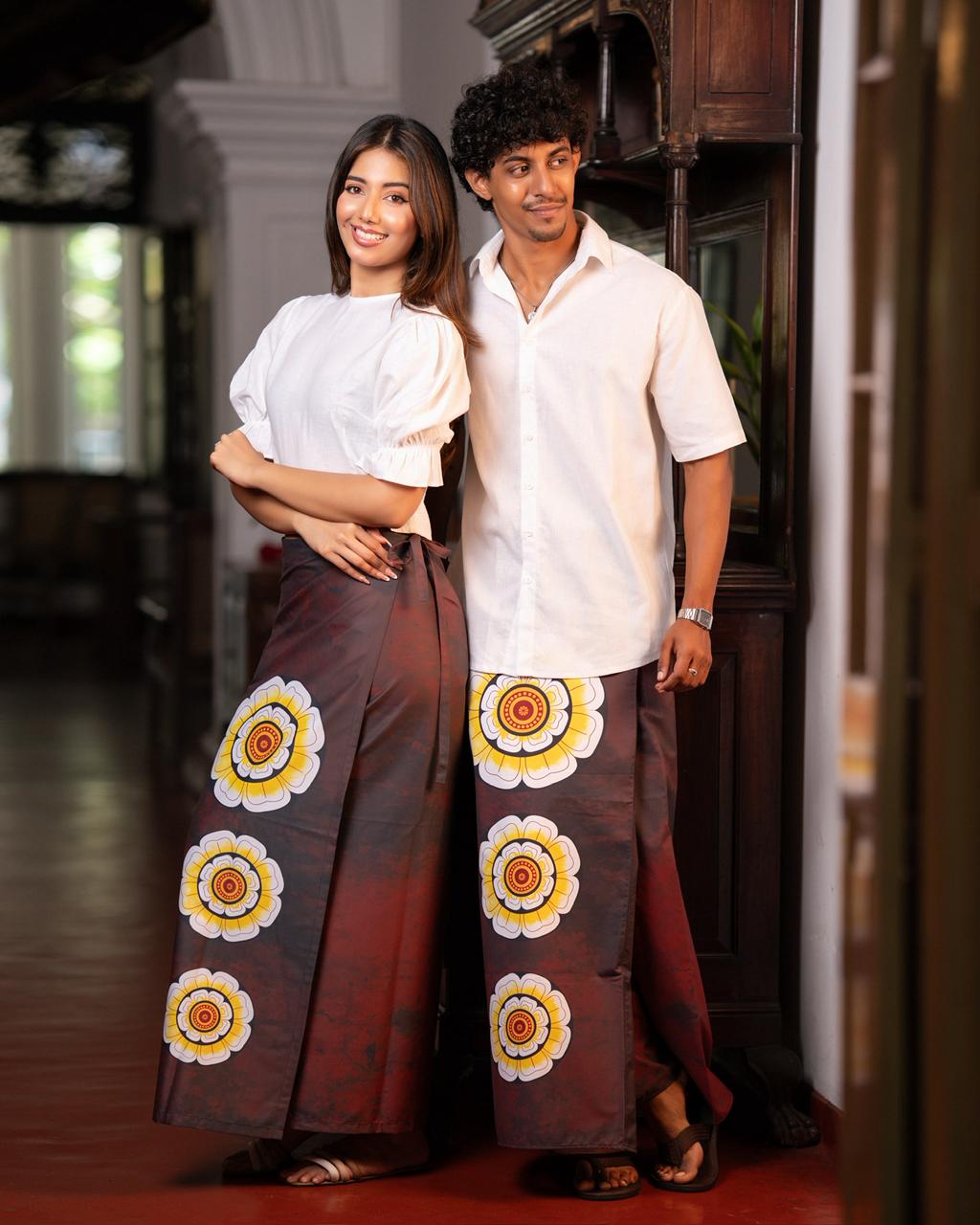 Traditional sarong - Image 2